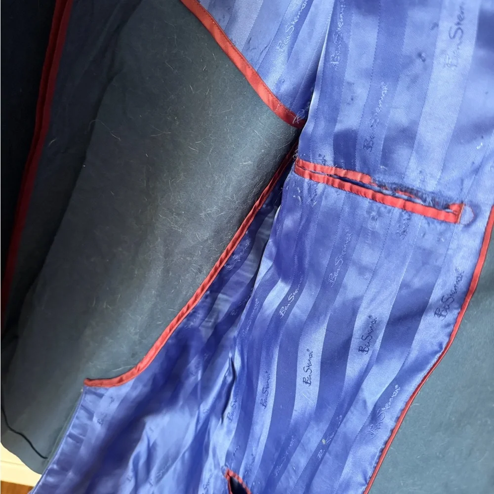Ben Sherman Navy Blue Sport Coat with Subtle Red Accent
